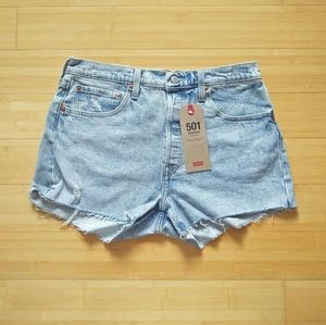 -NWT- Levi's 501 High Rise Shorts 31